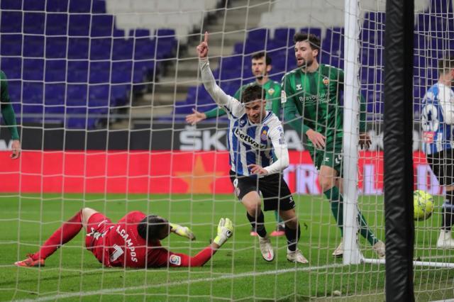 开云体育平台app-【西乙】西班牙人2比0获半程冠军 武磊替补登场